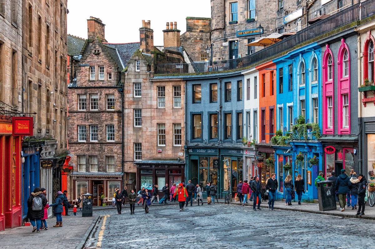 Five-Day Women's Trip Through Edinburgh