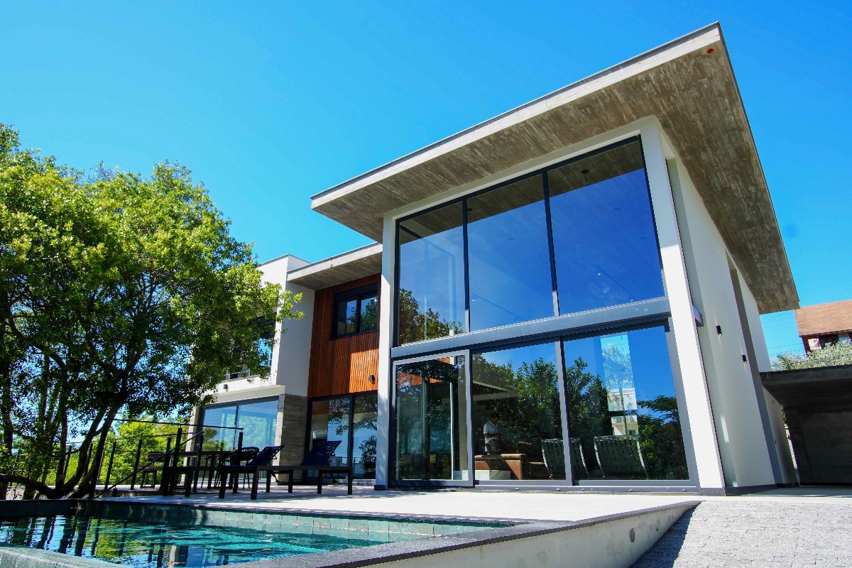 BRAZIL SURF RETREAT